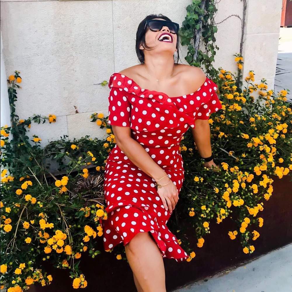 Meet your Posher, Yesenia